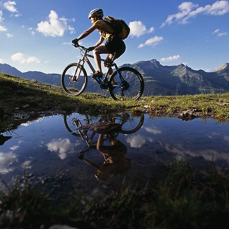 圣安东阿尔贝格余辉旅馆公寓 外观 照片